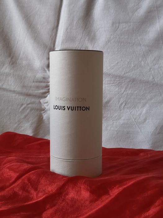 Luis Vuitton, Nou cu eticheta