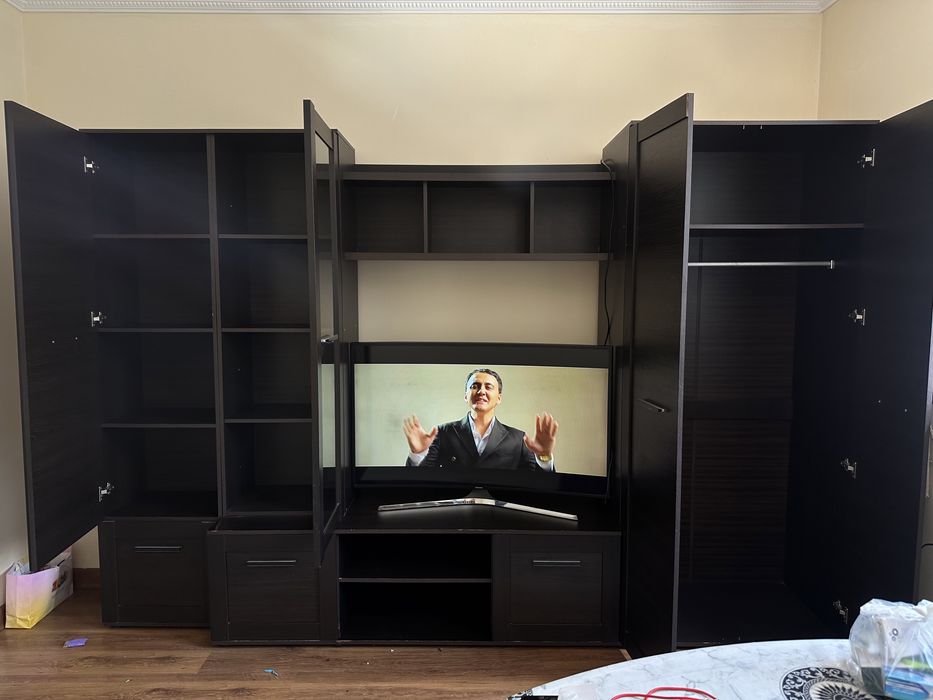 Мебель для гостиной комнаты. Горка.