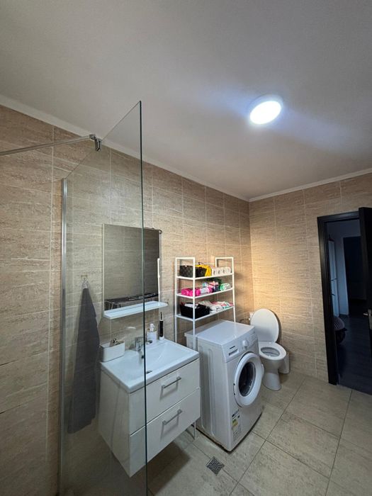 Vând apartament in Criseni