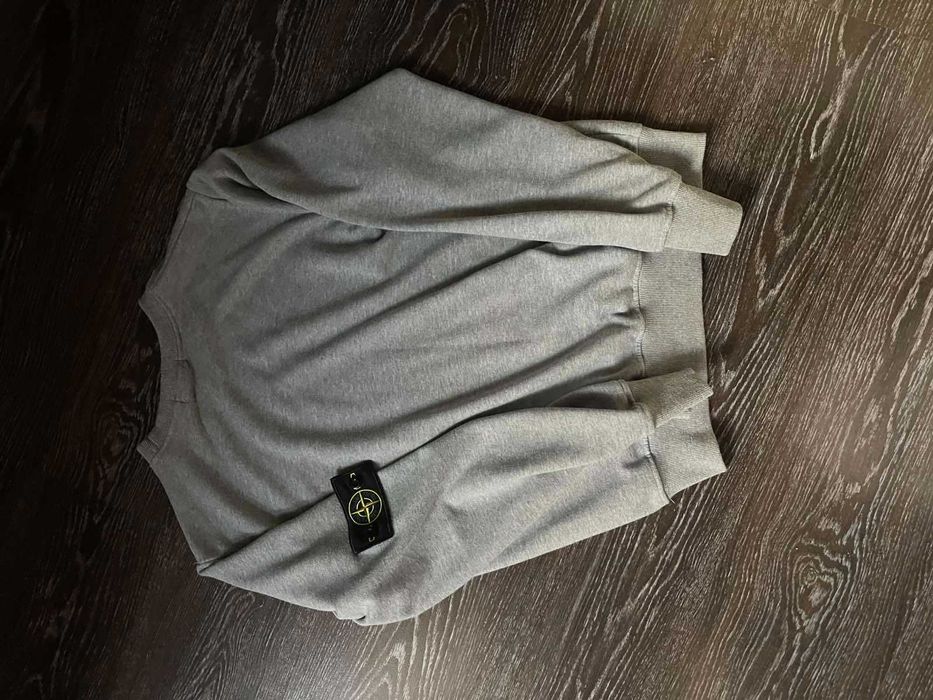 Stone island S сив unisex 30 Е . Пуловер