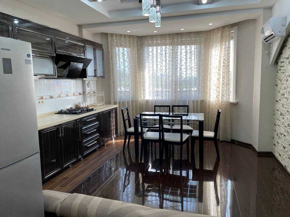 Сдается квартира в центре на Алайском