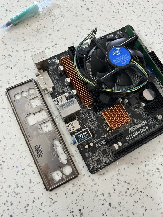 Комплект дъно с процесор и рам