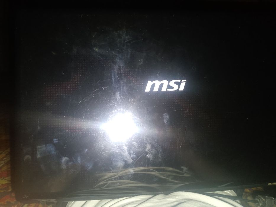 Продам ноутбук msi