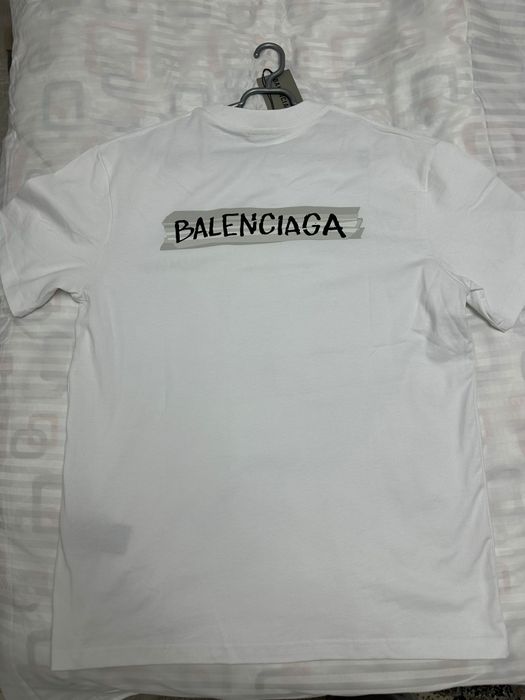 Tricou Balenciaga