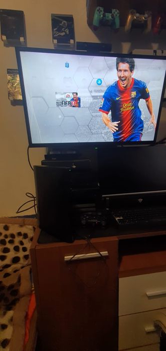 Vând PS3 SuperSlim / Playstation 3 Superslim