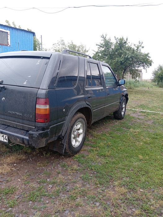 Продам Опель фронтера