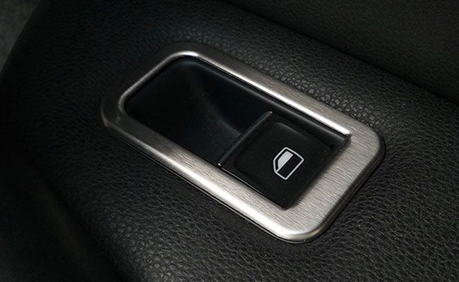 Ornamente metalice rama butoane geamuri - Golf 7