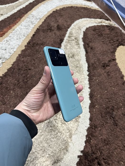 POCO C40 6/64gb ideal