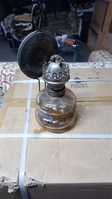 Лампа керосиновая