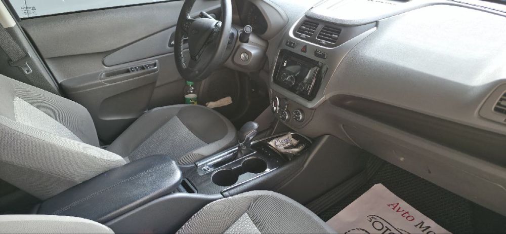 Chevrolet cobalt 2025 midnight