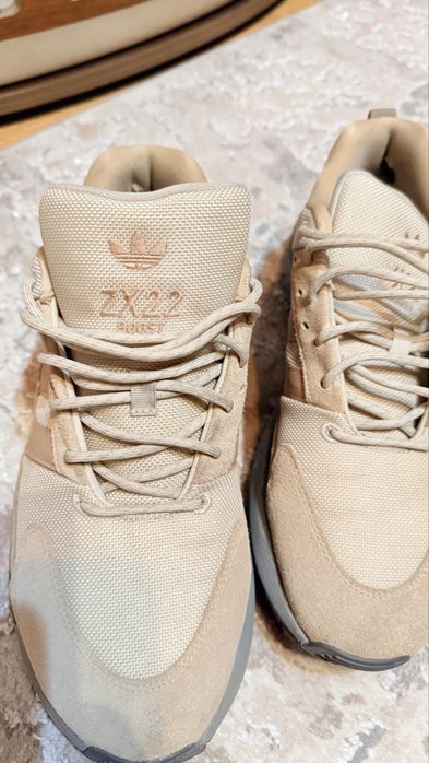 Adidasi adidas