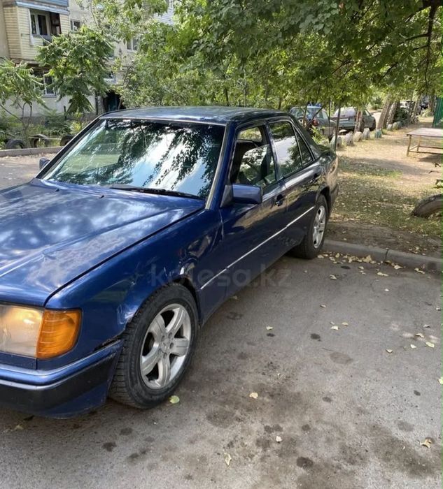 Мерседес w124 2.6