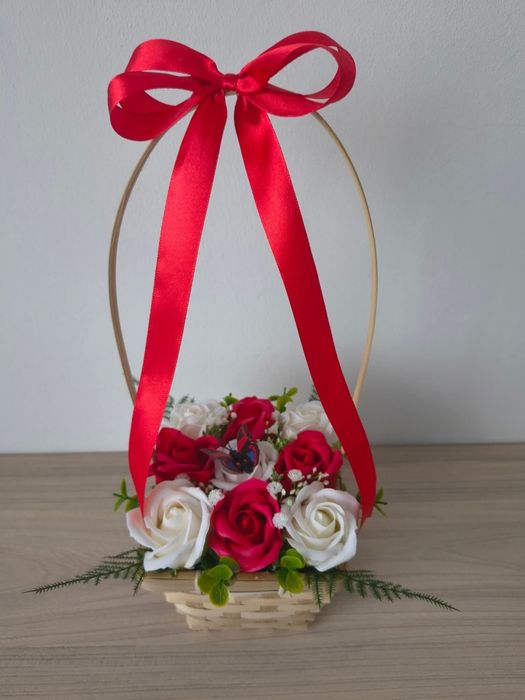 Aranjamente cu trandafiri de săpun