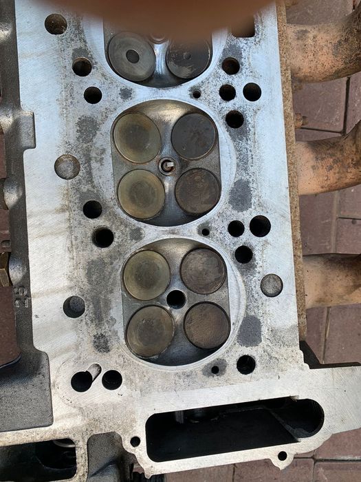 Продам на BMW ГБЦ М50В2.5