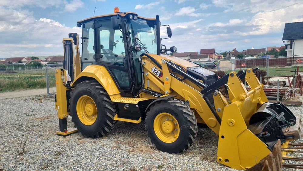 Inchiriez buldoexcavator si mini incarcator cu operator