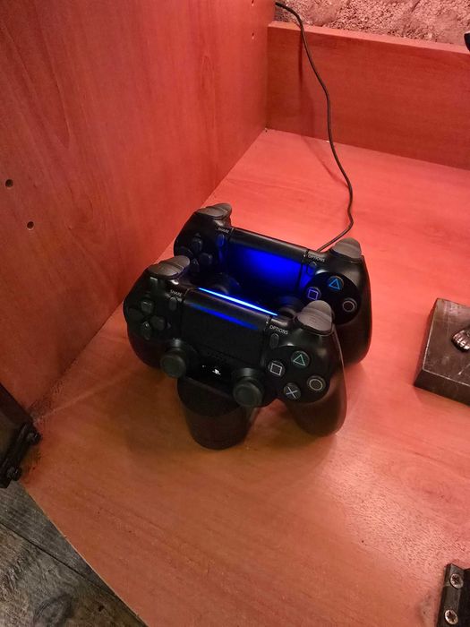 Playstation 4 pro 2дж. Uncharted collection