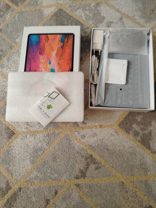 Электроника:планшет.