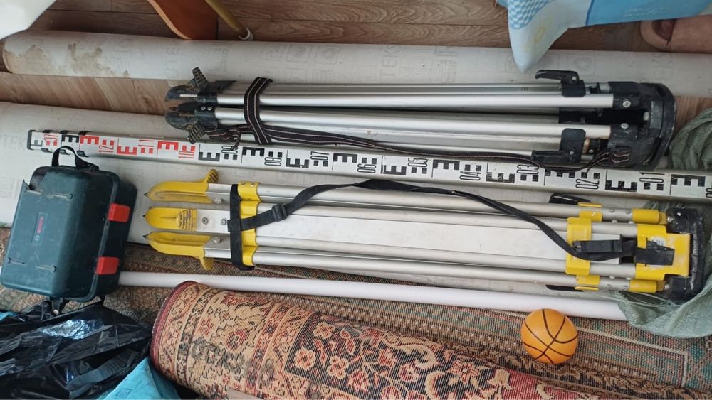 Нивелир bosch gol 26 D