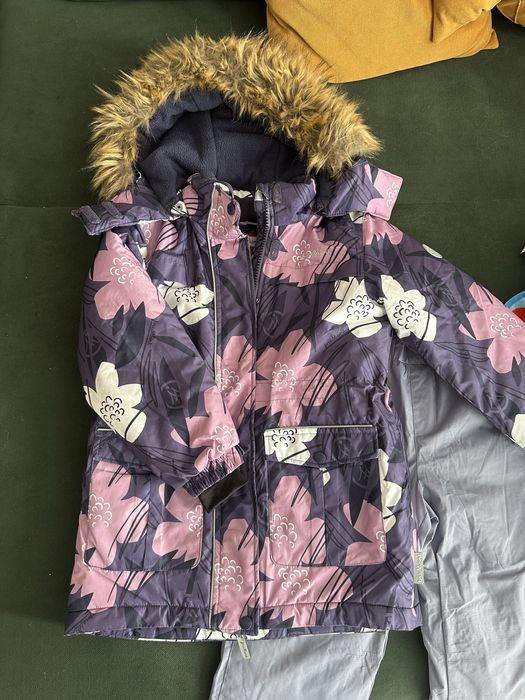 Зимняя куртка для девочки
