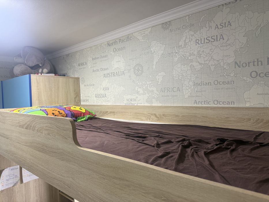 Детская стенка с матрсом