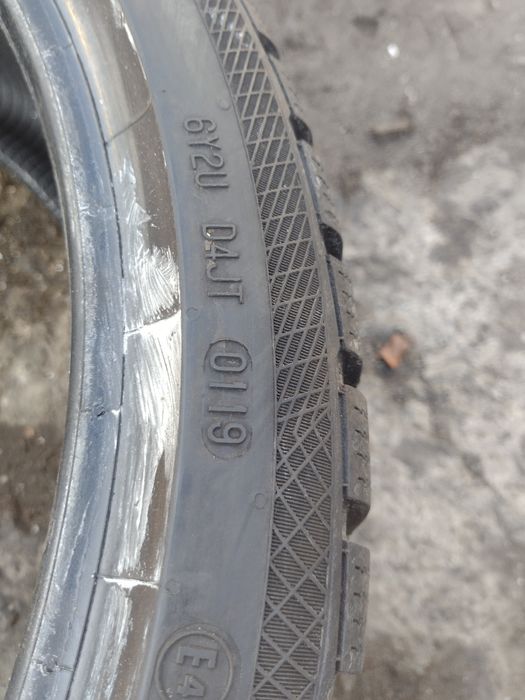 Перфектни 4бр.225/35/19