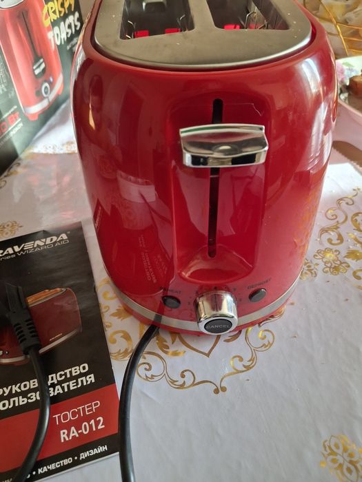 Продам тостер отличный