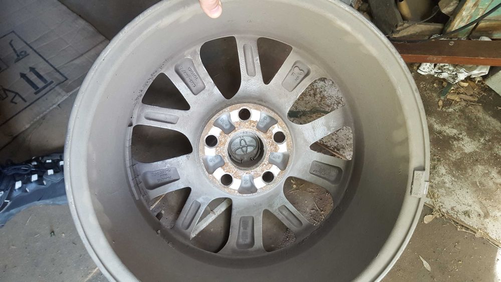 титанки на королла 180