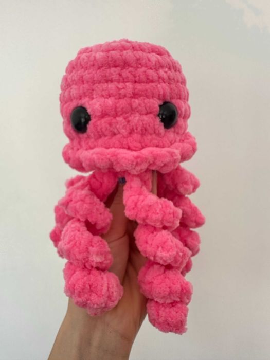 Плетена играчка Медуза - ръчна изработка, амигуруми