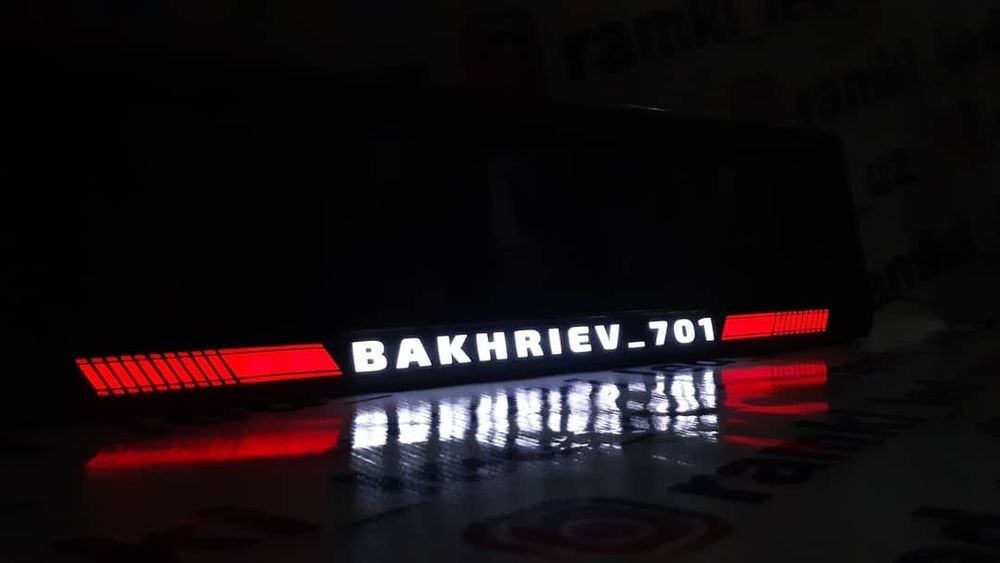 "Real Madrid" va "Barcelona" yozuvli led-podnomerniklar sotiladi!