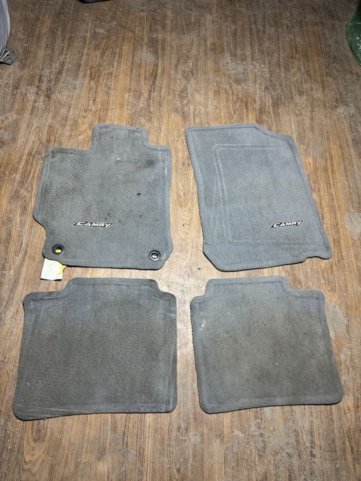 Коврики оригинальные на Камри 30/35