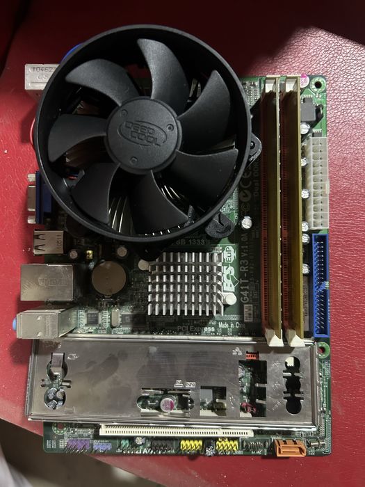 Платы рабочие разные