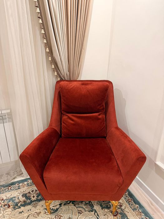 Продам диван 2 кресла