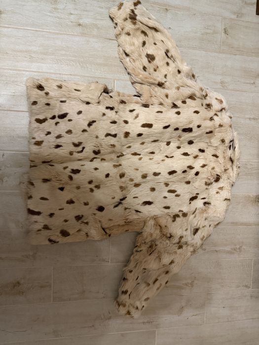 Уникално женско палто