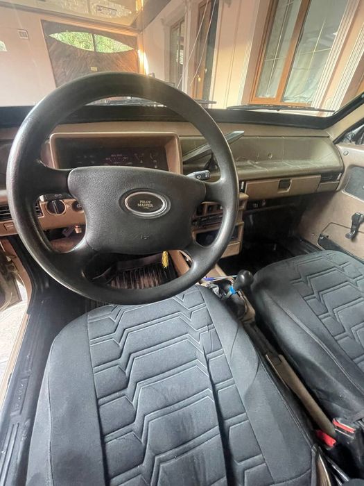 Машина  лада   09