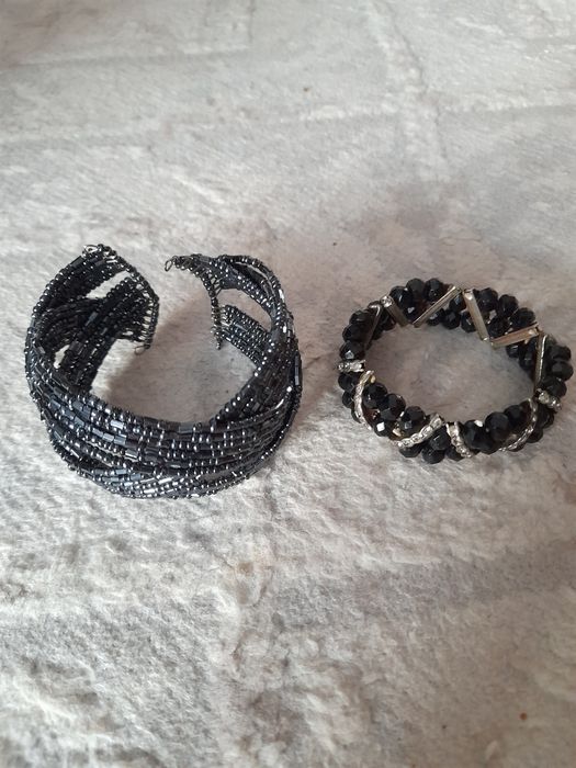 Браслеты новые жен