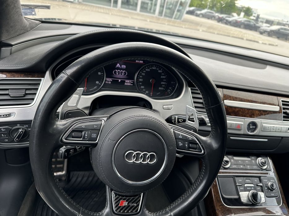 Ауди  А 8    Дизел  3000 tdi