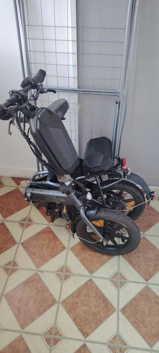 Bicicleta electrica pliabila cu acceleratie(full electric)