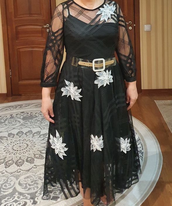 Платья вечернее,