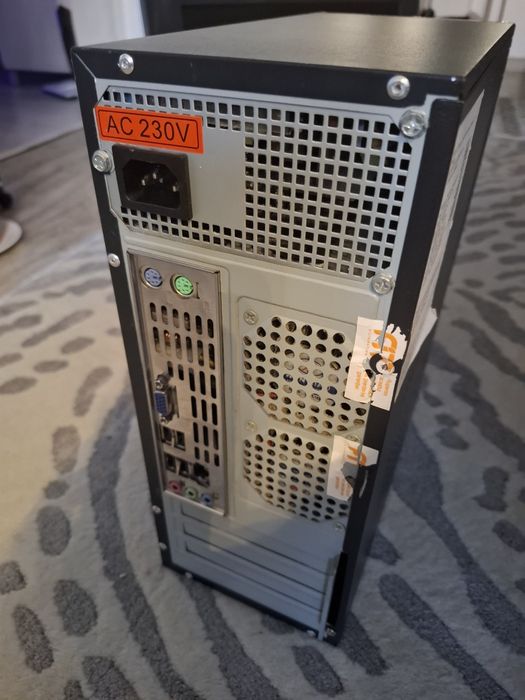 Unitate PC + Monitor Sony 15 inch