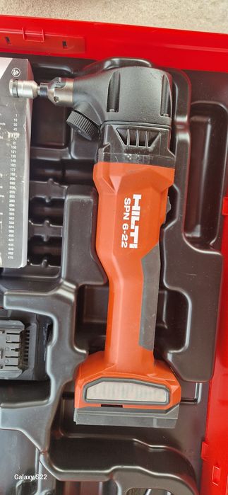 Hilti foarfeca pentru tabla pe acumulator
