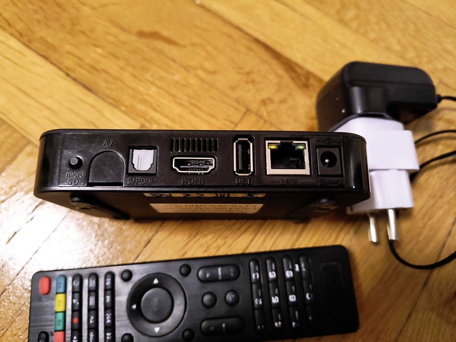 приемник Infomir MAG 349 w3 set top box