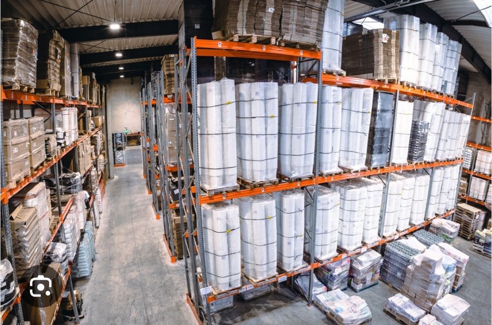 Rafturi metalice industriale reglabile