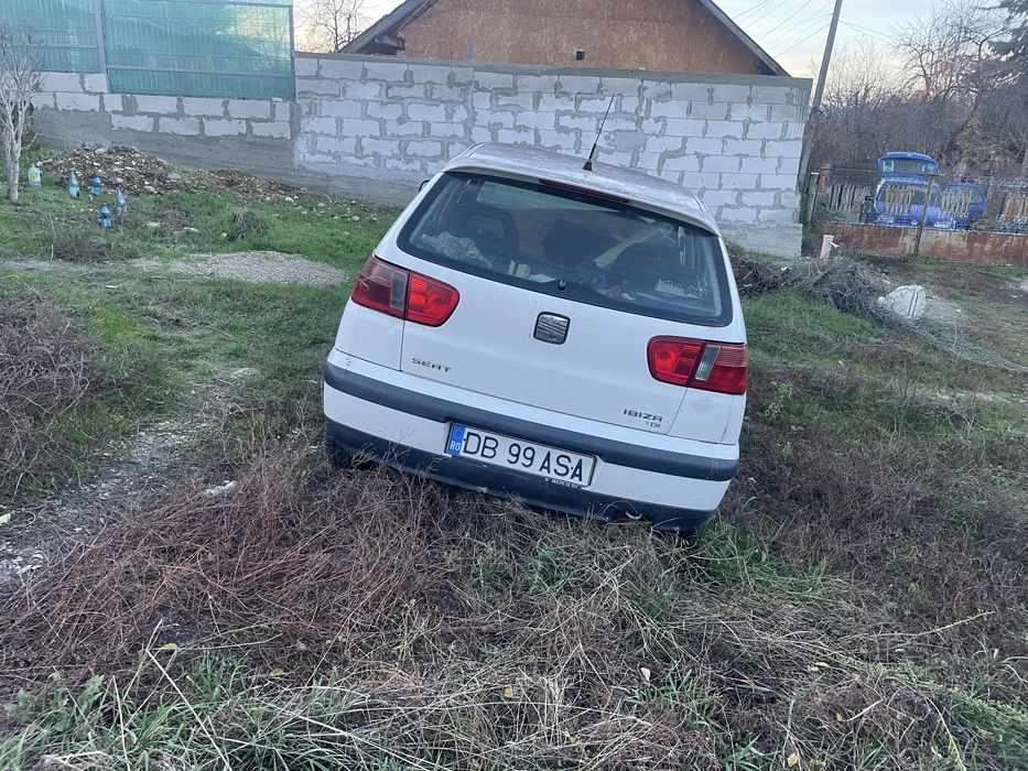 Seat ibiza 2001 se vinde cu fiscal , negociabil