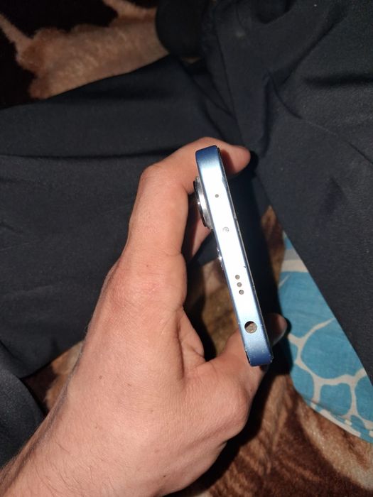 Продам redmi нот 13