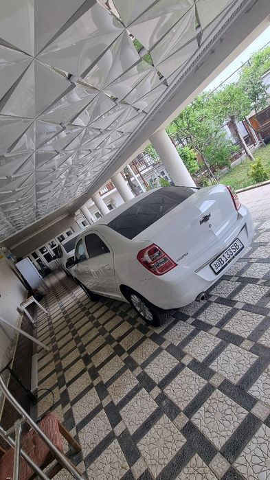 Продаётся автомобиль кобальт