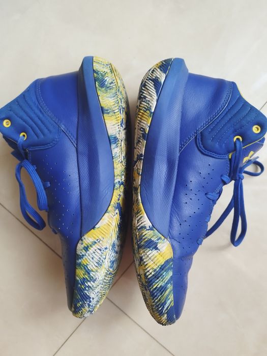 Under Armour маратонки