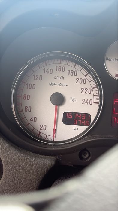 Vand Alfa romeo 147