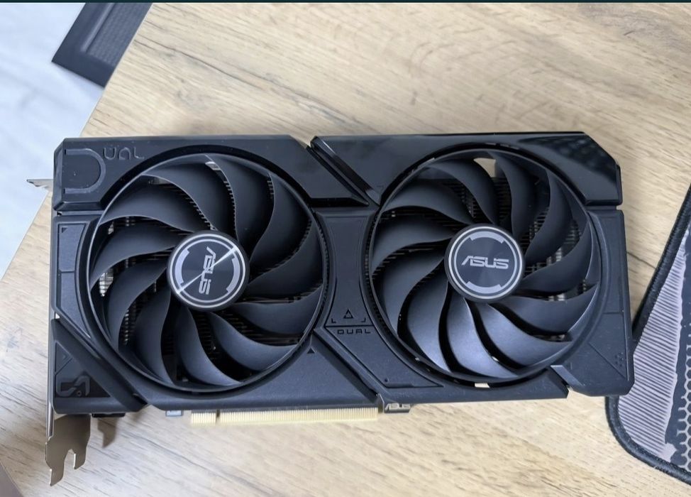 Видеокарта 4060 asus oc edition