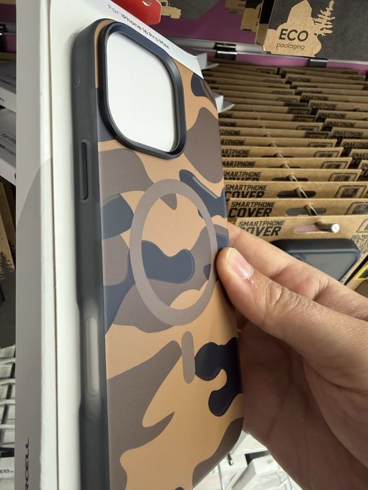 iPhone 16,16 Pro,16 Pro Max камуфлажни magsafe гърбове
