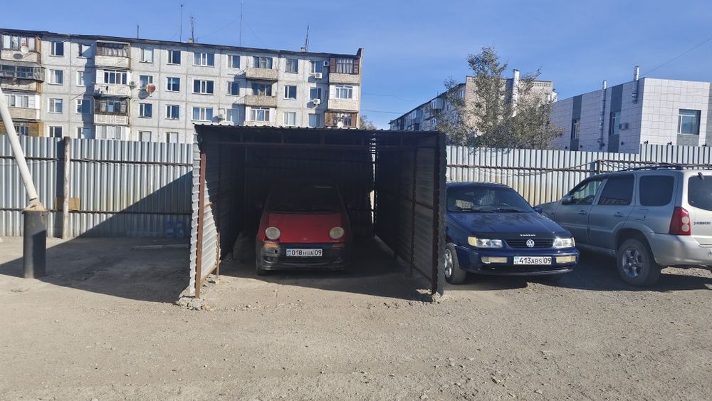 Продам навес для автолюбиля